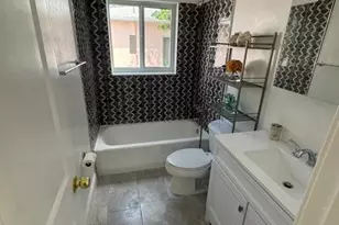 1507 Hayes St, Hollywood, FL 33020 - Photo 12