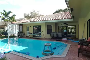 1818 Park Ave, Weston, FL 33326 - Photo 18