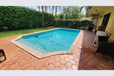 1818 Park Avenue, Weston, FL 33326 - Photo 14