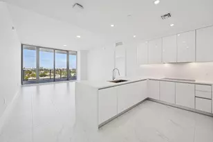 220 Lake Shore Dr, West Palm Beach, FL 33403 - Photo 8