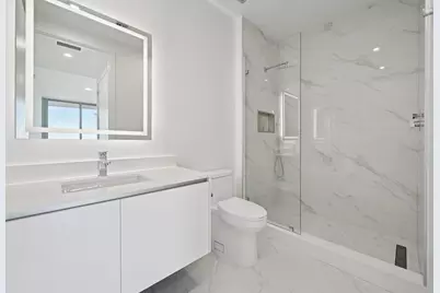220 Lake Shore Drive #709, West Palm Beach, FL 33403 - Photo 12