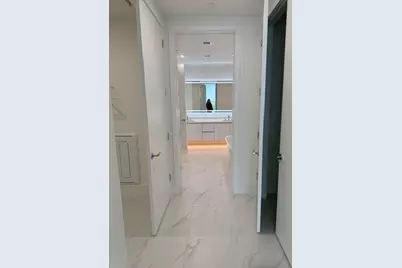 220 Lake Shore Drive #709, West Palm Beach, FL 33403 - Photo 6