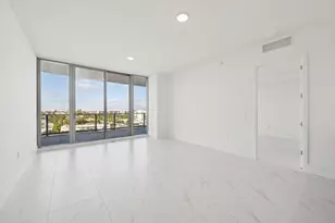 220 Lake Shore Dr, West Palm Beach, FL 33403 - Photo 8