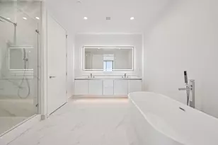 220 Lake Shore Dr, West Palm Beach, FL 33403 - Photo 18