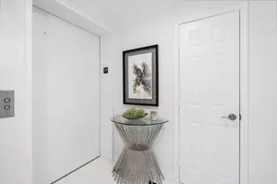 100 S Birch Rd, Fort Lauderdale, FL 33316 - Photo 26