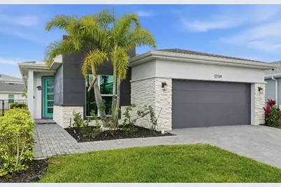 12734 SW Phoenix Drive, Port Saint Lucie, FL 34987 - Photo 2