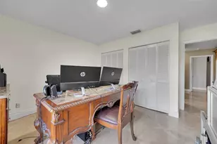 1581 NW 100th Way, Plantation, FL 33322 - Photo 32