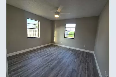 765 SE Floresta Drive, Port Saint Lucie, FL 34983 - Photo 8