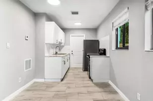 804 SW 28th St, Fort Lauderdale, FL 33315 - Photo 30