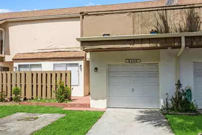 8208 NW 8th Place #4, Fort Lauderdale, FL 33324 - Photo 1