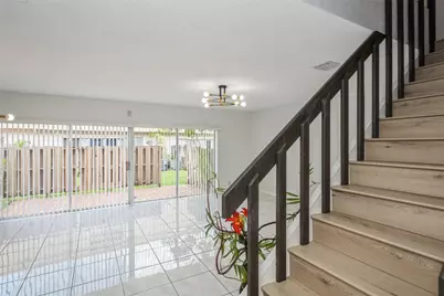 8208 NW 8th Place #4, Fort Lauderdale, FL 33324 - Photo 4