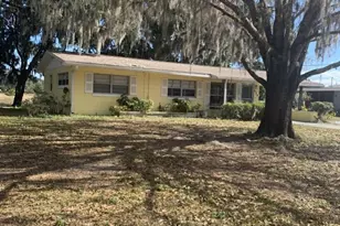 522 Scenic, Leesburg, FL 34748 - Photo 2