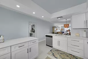 3204 Portofino Point, Pompano Beach, FL 33066 - Photo 14