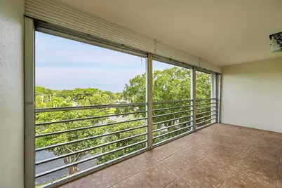2502 Antigua Terrace #J4, Coconut Creek, FL 33066 - Photo 10