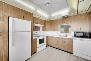 2502 Antigua Terrace, Pompano Beach, FL 33066 - Photo 2