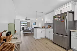 2311 NE 36th St, Pompano Beach, FL 33064 - Photo 12