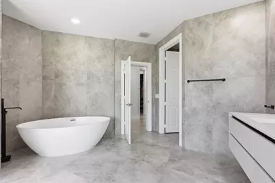 2517 Provence Circle, Weston, FL 33327 - Photo 22