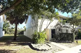 3070 S Oakland Forest Dr, Oakland Park, FL 33309 - Photo 2