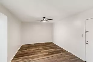 5100 SW 41st St, Pembroke Park, FL 33023 - Photo 8