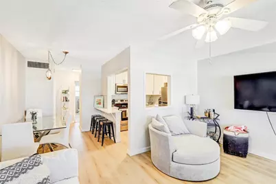 2453 NE 51st Street #D-306, Fort Lauderdale, FL 33308 - Photo 2