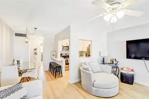 2453 NE 51st St, Fort Lauderdale, FL 33308 - Photo 2