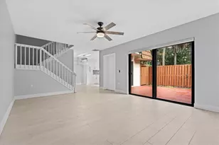 9156 SW 23rd St, Davie, FL 33324 - Photo 12