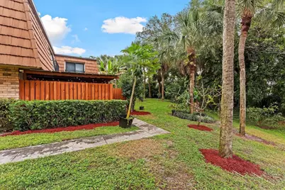 9156 SW 23rd Street #D, Davie, FL 33324 - Photo 34