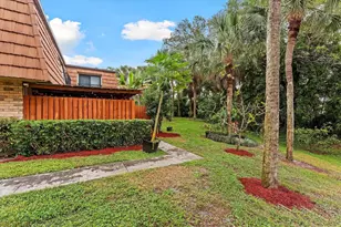 9156 SW 23rd St, Davie, FL 33324 - Photo 34