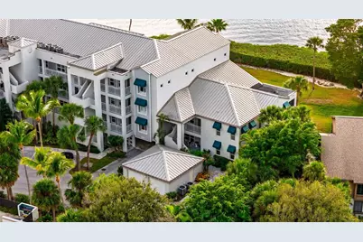 184 NE Edgewater Drive #1001, Stuart, FL 34996 - Photo 4