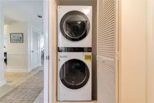 184 NE Edgewater Dr, Stuart, FL 34996 - Photo 28