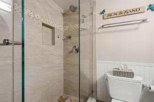 1035 Hillsboro Mile, Pompano Beach, FL 33062 - Photo 36