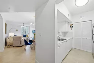 3020 NE 32nd Ave, Fort Lauderdale, FL 33308 - Photo 2