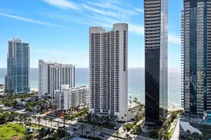 17201 Collins Ave, Sunny Isles Beach, FL 33160 - Photo 26