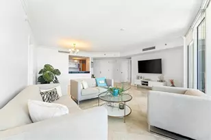 17201 Collins Ave, Sunny Isles Beach, FL 33160 - Photo 6