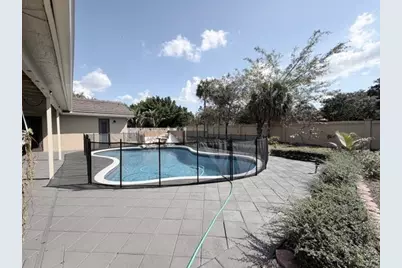 1712 NW 91st Avenue, Plantation, FL 33322 - Photo 32