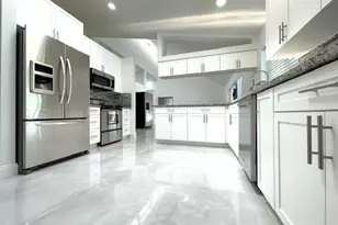 1712 NW 91st Ave, Plantation, FL 33322 - Photo 4