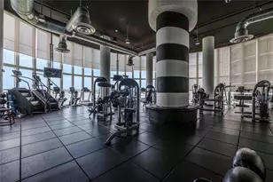 1800 N Bayshore Dr, Miami, FL 33132 - Photo 8