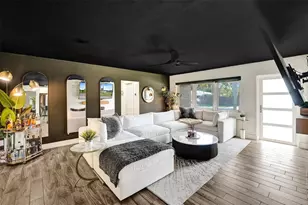 401 NE 49th St, Oakland Park, FL 33334 - Photo 8