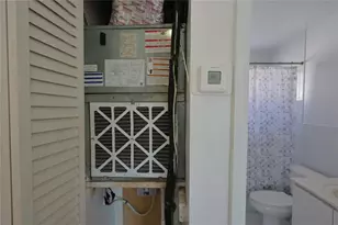 3250 W 70th St, Hialeah, FL 33018 - Photo 24