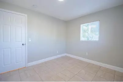 508 N 23rd Street, Fort Pierce, FL 34950 - Photo 10