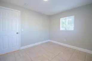 508 N 23rd St, Fort Pierce, FL 34950 - Photo 10