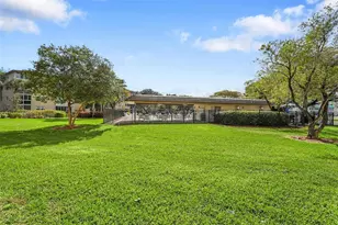 1702 Andros Isle, Pompano Beach, FL 33066 - Photo 2