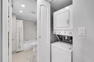 1702 Andros Isle, Pompano Beach, FL 33066 - Photo 10