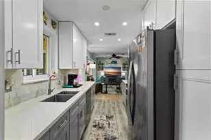 3031 SW 23rd St, Fort Lauderdale, FL 33312 - Photo 16