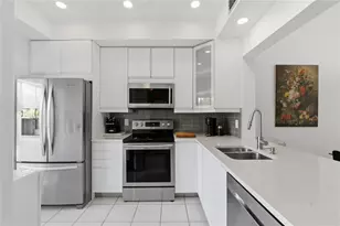 2289 SW 15th St, Deerfield Beach, FL 33442 - Photo 4