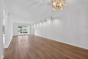 3101 Portofino Point, Pompano Beach, FL 33066 - Photo 8