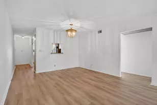 3101 Portofino Point, Pompano Beach, FL 33066 - Photo 10