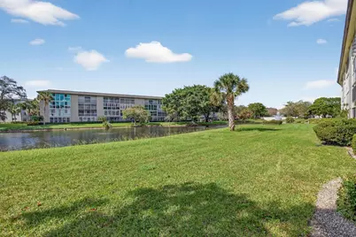 3101 Portofino Point #A1, Pompano Beach, FL 33066 - Photo 32
