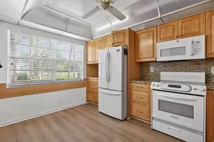 3101 Portofino Point, Pompano Beach, FL 33066 - Photo 4