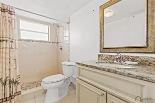 4191 NW 41st St, Lauderdale Lakes, FL 33319 - Photo 24